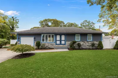 348 Hauser Avenue, Holbrook, NY 11741 - Photo 1