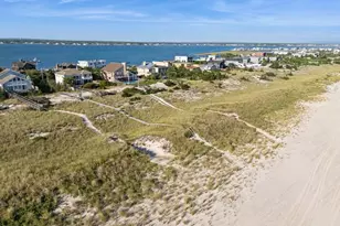 521 Dune Rd, Westhampton Beach, NY 11978 - Photo 31