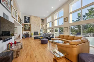 521 Dune Rd, Westhampton Beach, NY 11978 - Photo 9