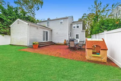 1729 Gormley Avenue, Merrick, NY 11566 - Photo 7