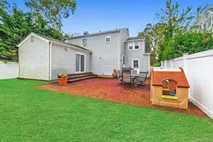 1729 Gormley Ave, Merrick, NY 11566 - Photo 7