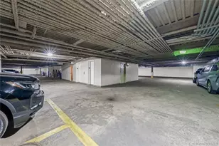 35-06 Leavitt St, Flushing, NY 11354 - Photo 15