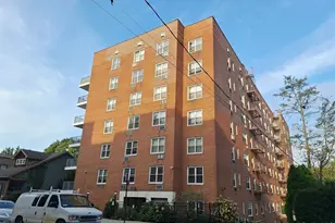 636 N Terrace Ave, Mount Vernon, NY 10552 - Photo 1