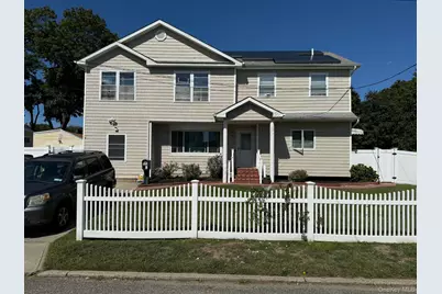 43 Franklin Street, Brentwood, NY 11717 - Photo 1