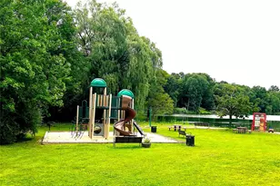 137 Overlook Dr, Mahopac, NY 10541 - Photo 31