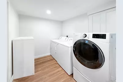 66 School Street, Hampton Bays, NY 11946 - Photo 19