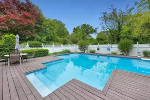 126 Overhill Rd, Wading River, NY 11792 - Photo 17