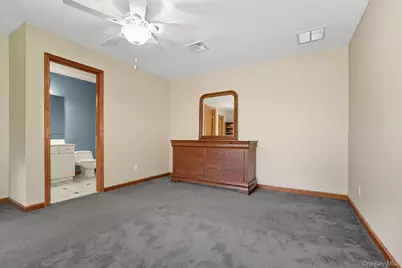 4 Hamlet Way, Hopewell Junction, NY 12533 - Photo 27