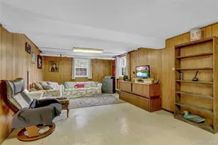 85-31 Edgerton Blvd, Jamaica, NY 11432 - Photo 17