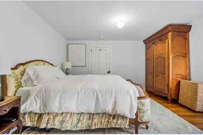 46 Bellport Lane, Bellport, NY 11713 - Photo 15