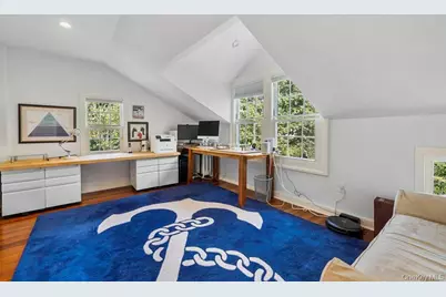 46 Bellport Lane, Bellport, NY 11713 - Photo 17
