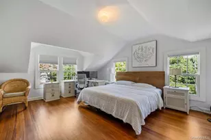 46 Bellport Ln, Bellport, NY 11713 - Photo 11