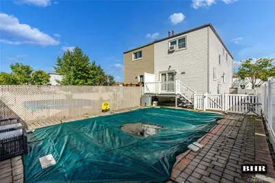 6 Mulberry Avenue, New York, NY 10314 - Photo 25