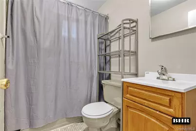 6 Mulberry Avenue, New York, NY 10314 - Photo 23