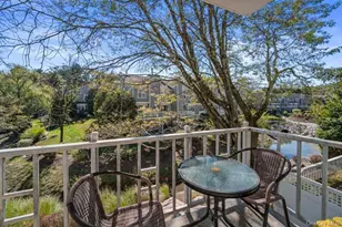 500 Pondside Dr, White Plains, NY 10607 - Photo 3