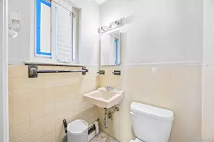 75-21 Caldwell Ave, Middle Village, NY 11379 - Photo 41