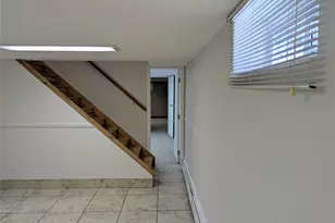 139 Pine Neck Ave, Patchogue, NY 11772 - Photo 13