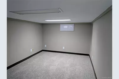 139 Pine Neck Avenue, Patchogue, NY 11772 - Photo 15