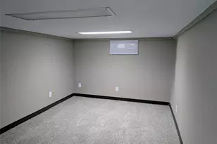 139 Pine Neck Ave, Patchogue, NY 11772 - Photo 15