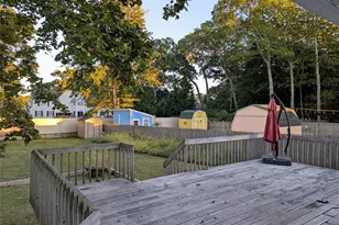 139 Pine Neck Ave, Patchogue, NY 11772 - Photo 3