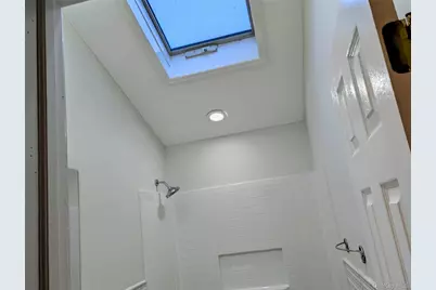 139 Pine Neck Avenue, Patchogue, NY 11772 - Photo 9