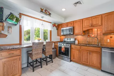 34 Raker Road, Poughkeepsie, NY 12603 - Photo 9