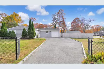 2  Pinetop Drive, Shirley, NY 11967 - Photo 23