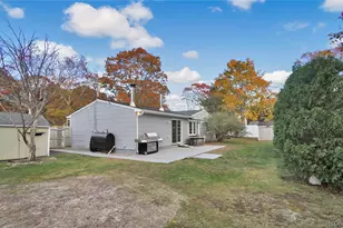 2 Pinetop Dr, Shirley, NY 11967 - Photo 27