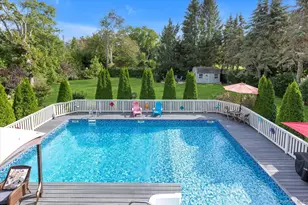 7 Eileen Cir, Jamesport, NY 11947 - Photo 19