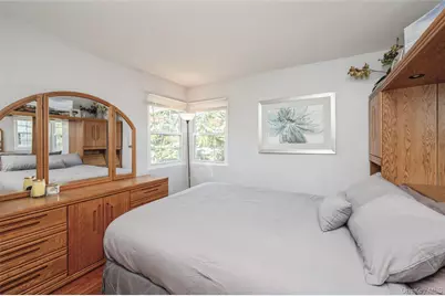 18 Lois Lane, Farmingdale, NY 11735 - Photo 13