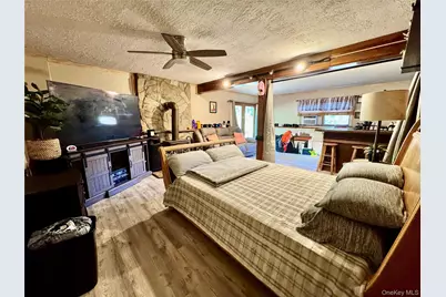 527 Toleman Road, Rock Tavern, NY 12575 - Photo 9