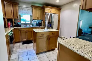 527 Toleman Rd, Rock Tavern, NY 12575 - Photo 5