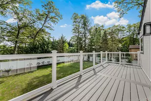 15 Southwick Ct, Plainview, NY 11803 - Photo 15