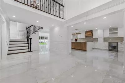 15 Southwick Court, Plainview, NY 11803 - Photo 27