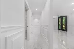 15 Southwick Ct, Plainview, NY 11803 - Photo 33