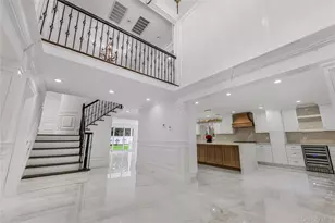 15 Southwick Ct, Plainview, NY 11803 - Photo 29