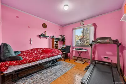 5 Schettig Court, Spring Valley, NY 10977 - Photo 17