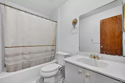 5 Schettig Court, Spring Valley, NY 10977 - Photo 11