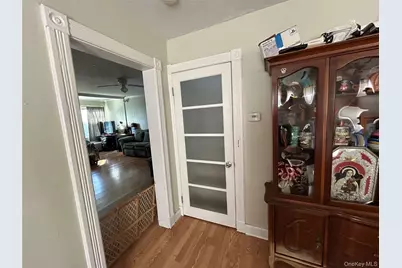 226 Sweezy Avenue, Riverhead, NY 11901 - Photo 9