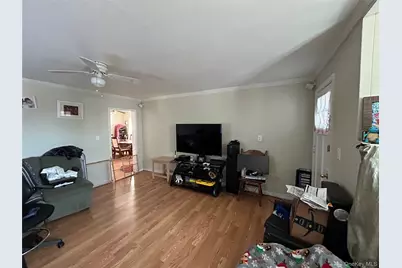 226 Sweezy Avenue, Riverhead, NY 11901 - Photo 7