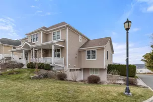 16 Fairlawn Ave, Dobbs Ferry, NY 10522 - Photo 3