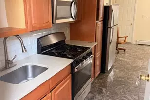 28 Hasbrouck St, Newburgh, NY 12550 - Photo 3