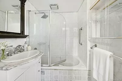 166-25 Powells Cove Boulevard #3F, Whitestone, NY 11357 - Photo 19