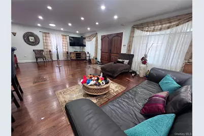13344 122nd Street, Ozone Park, NY 11420 - Photo 5