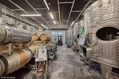 5195 Old North Road, Southold, NY 11971 - Photo 13