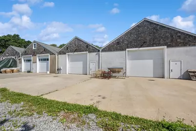 5195 Old North Road, Southold, NY 11971 - Photo 11