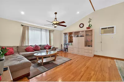 23 Macintosh Drive, Middletown, NY 10941 - Photo 7