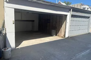 78-77 79th Ln, Ridgewood, NY 11385 - Photo 15