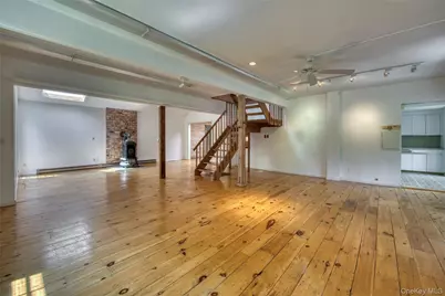 270 North Street, Cutchogue, NY 11935 - Photo 5