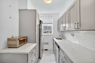 12 Westchester Ave, White Plains, NY 10601 - Photo 23